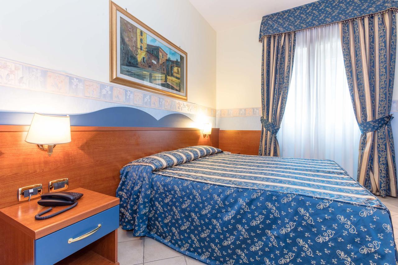 Hotel Borgo Del Mare Civitavecchia Exterior foto