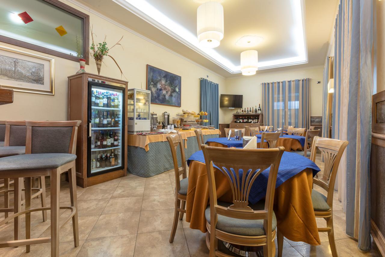 Hotel Borgo Del Mare Civitavecchia Exterior foto