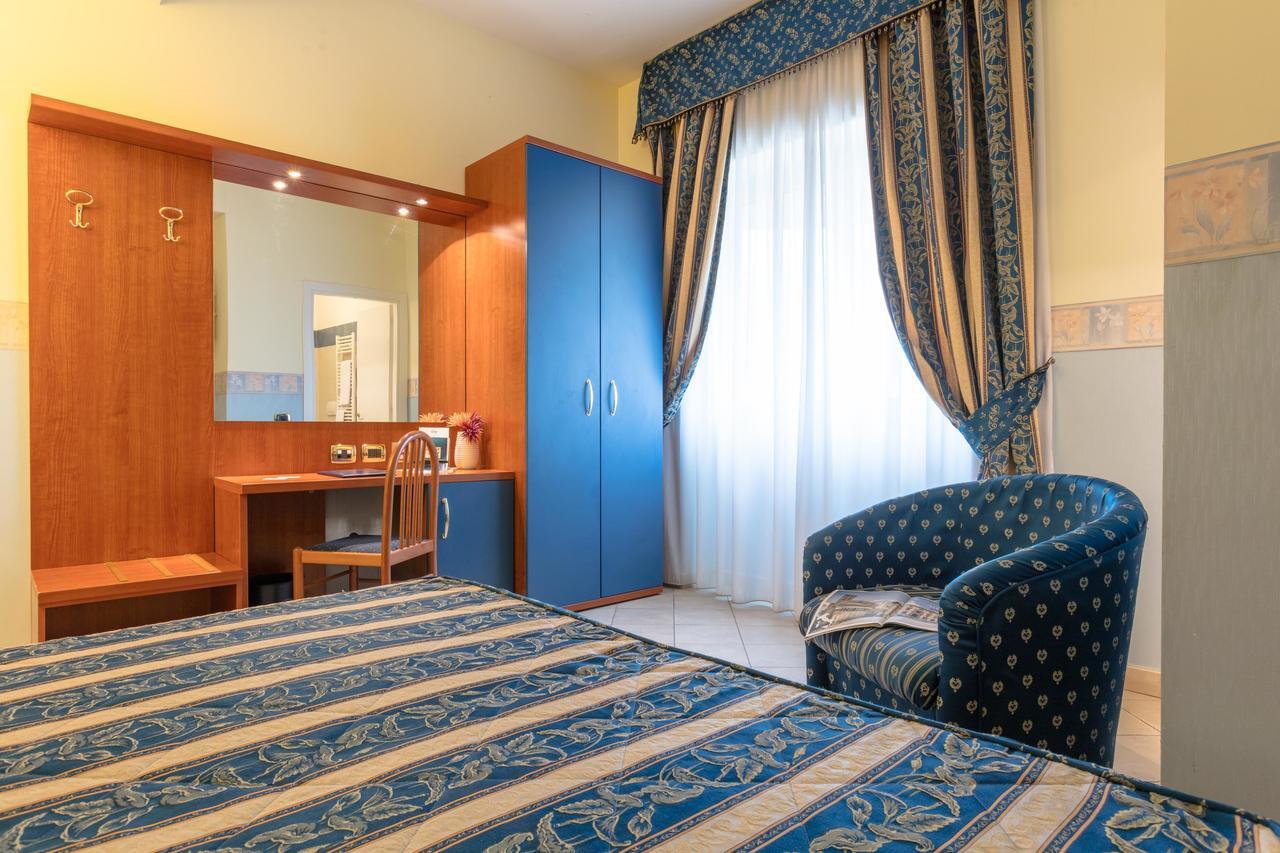 Hotel Borgo Del Mare Civitavecchia Exterior foto